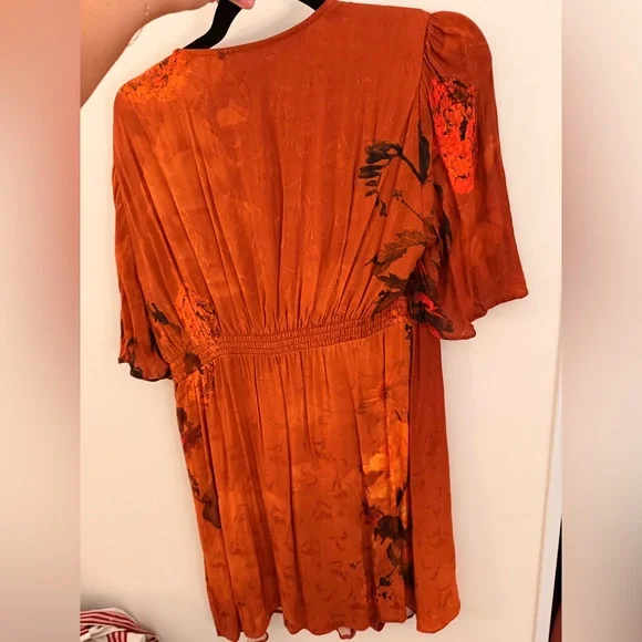 AllSaints Tian V-Neck Mini Dress - Picture 4 of 5